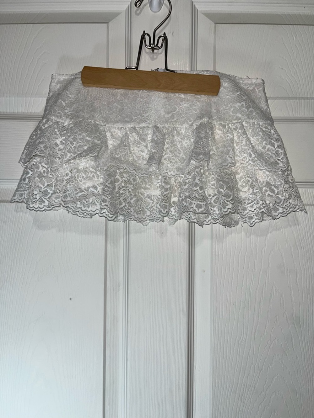 Edikted White Lace Ruffle Mini Skirt
